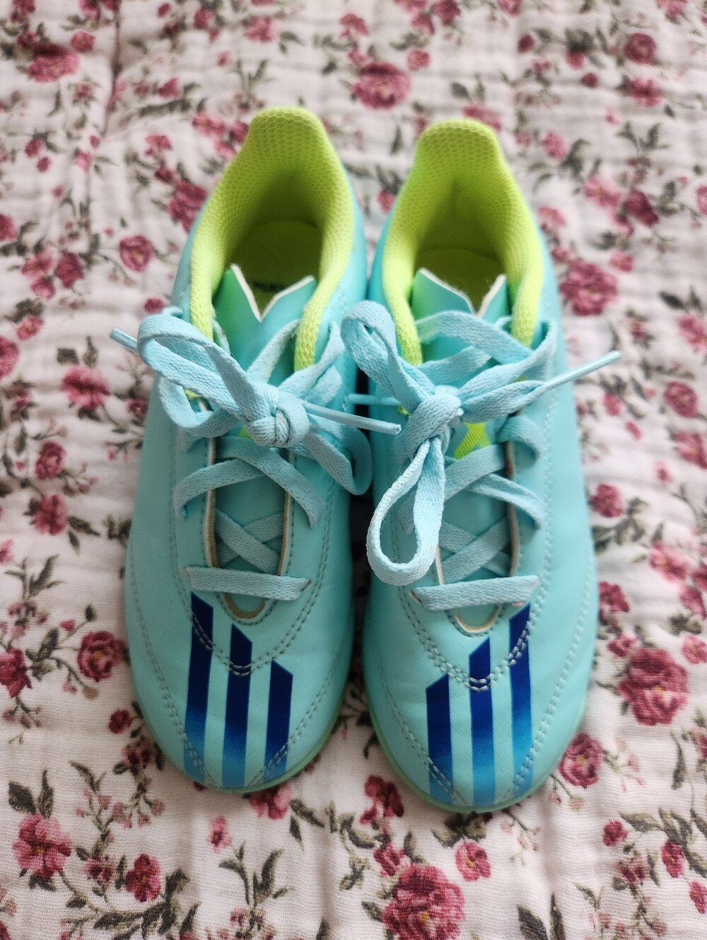 Youth Aqua Sneakers with Lime Interior - Indoor Soccer Shoes Size 12